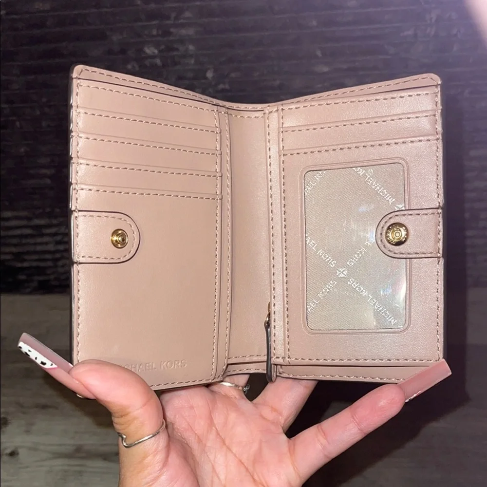 Michael Kors Pink Wallet - Picture 2 of 3